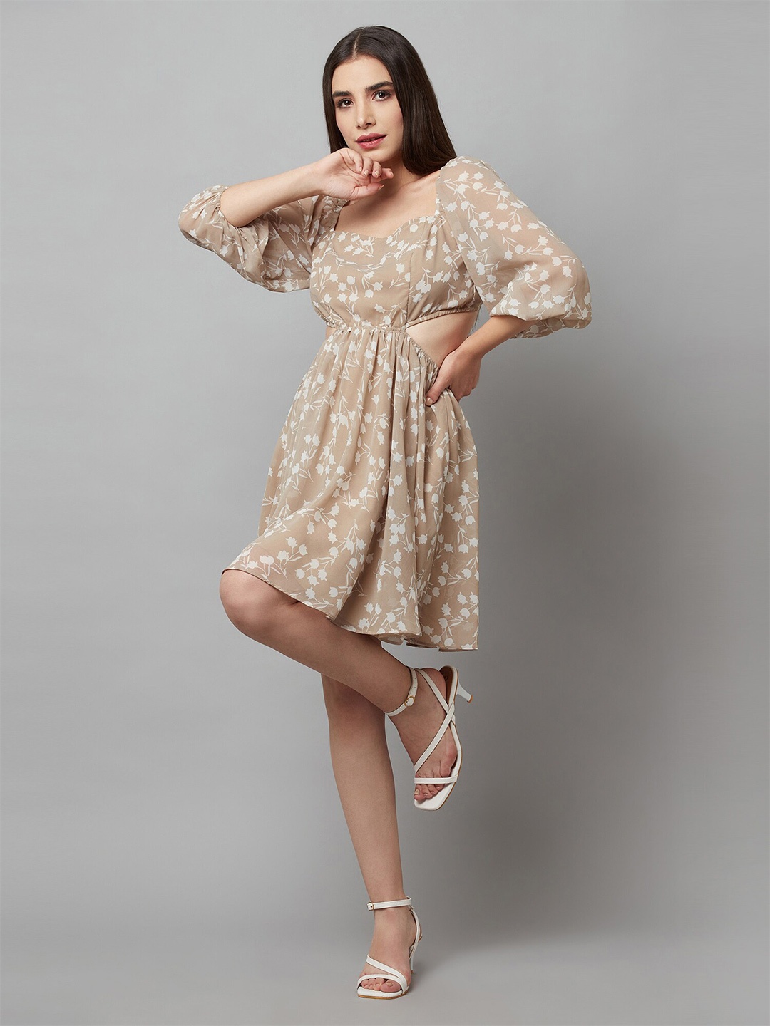 

ATTIC SALT Floral Printed Puff Sleeves Cut-Out Fit & Flare Dress, Beige