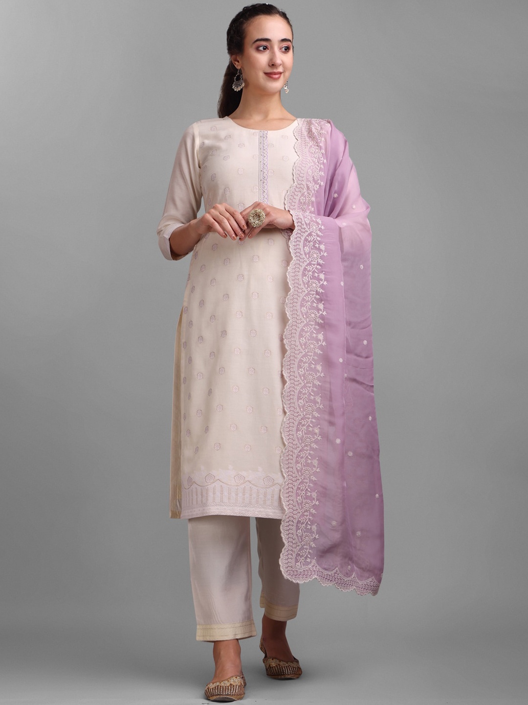 

Seerat Woven Design Tussar Silk Straight Kurta With Trouser And Dupatta, Cream