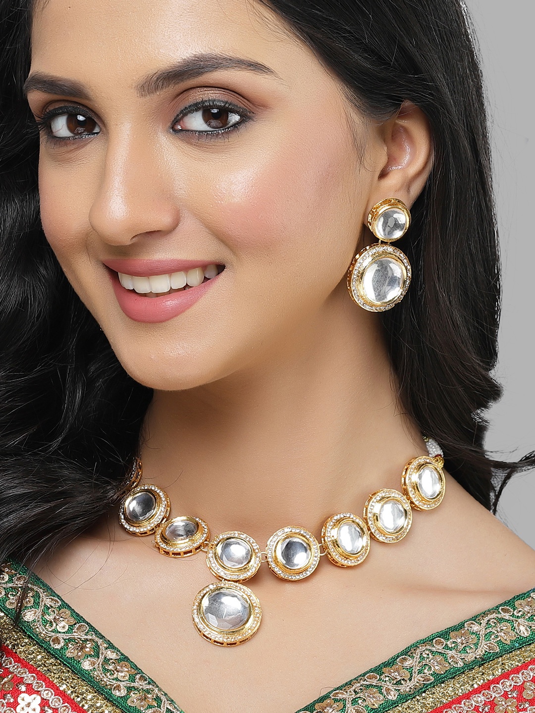 

KARATCART Gold-Plated Kundan-Studded Jewellery Set