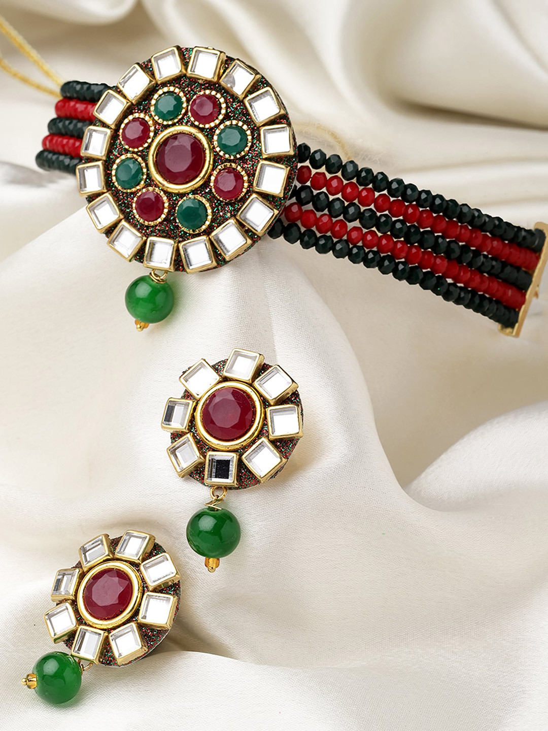 

KARATCART Gold-Plated Crystal-Studded & Beaded Jewellery Set
