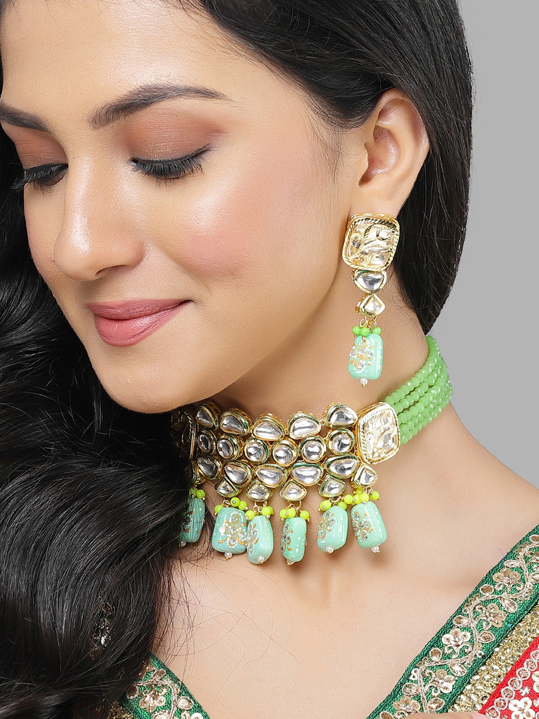 

KARATCART Gold-Plated Kundan-Studded Jewellery Set