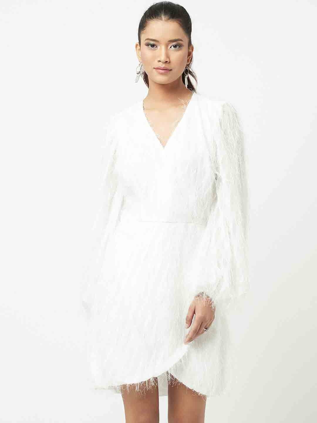 

ATTIC SALT V-Neck Puff Sleeve Dress, White