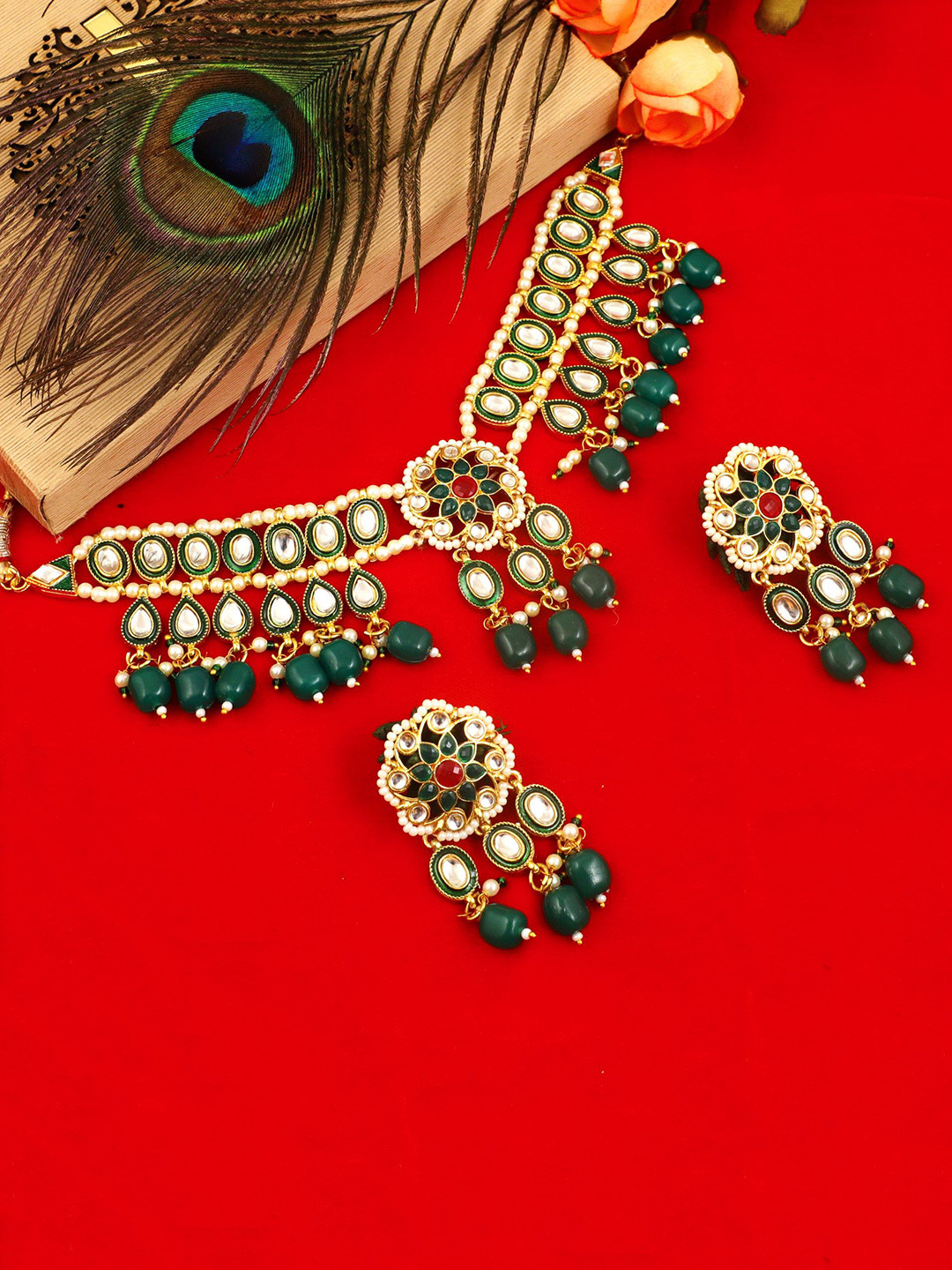 

MANSIYAORANGE Gold-Plated Kundan Studded Choker Necklace & Earrings