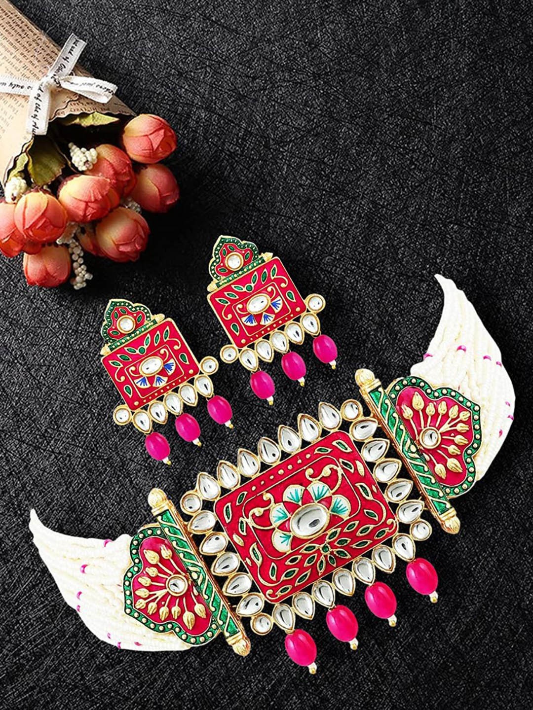 

MANSIYAORANGE Gold-Plated Kundan-Studded & Beaded Necklace & Earrings