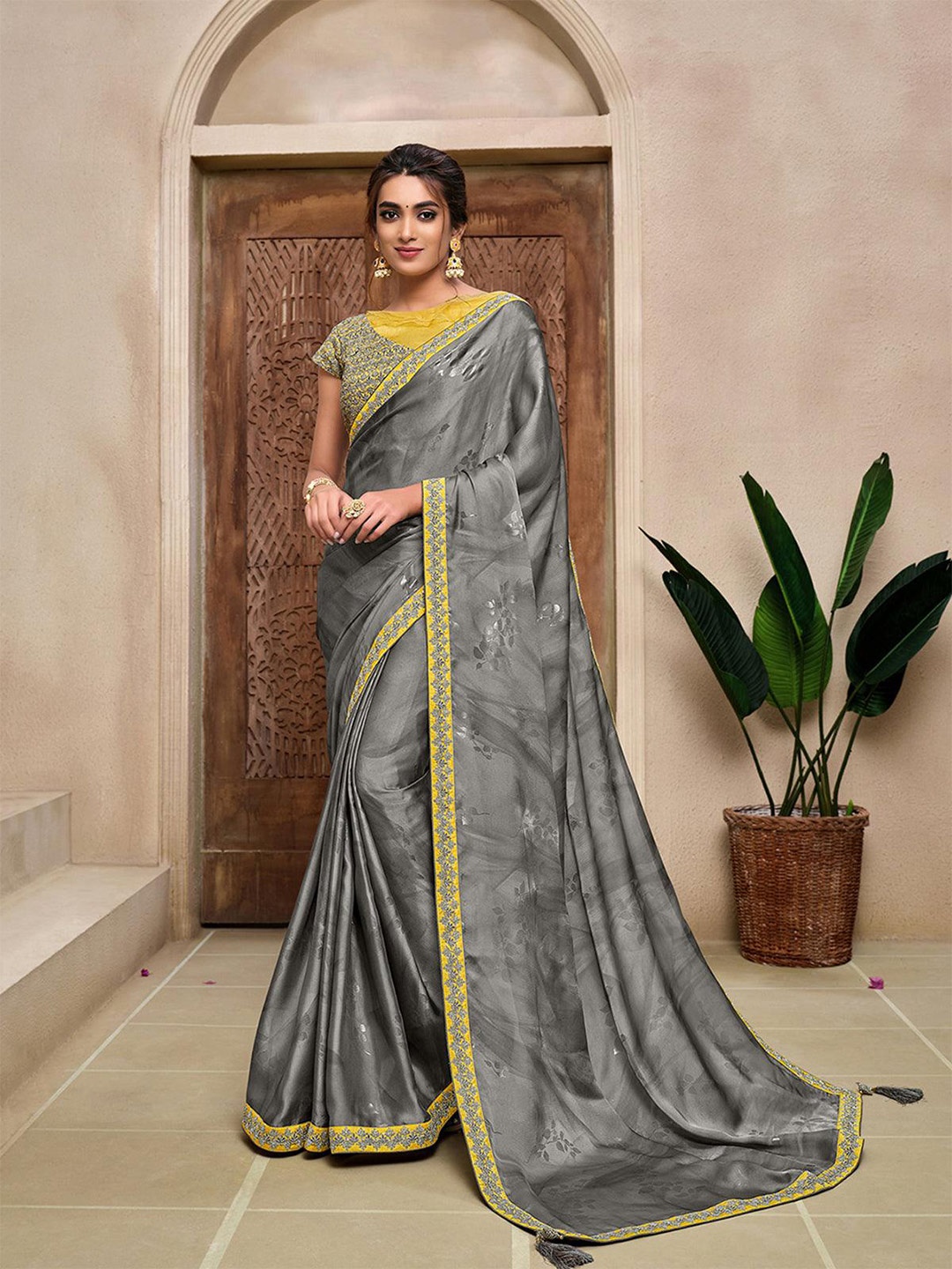 

ODETTE Floral Embroidered Silk Blend Saree, Grey