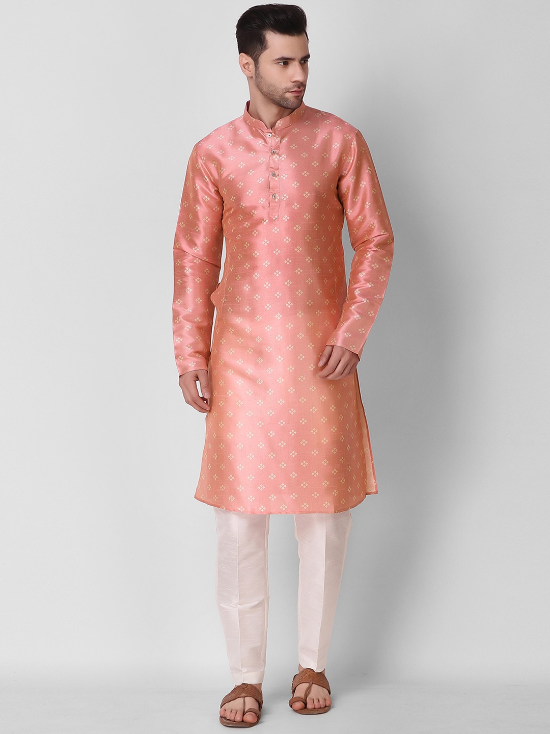 

Cult Indie Mandarin Collar Geometeric Printed Straight Kurta, Peach