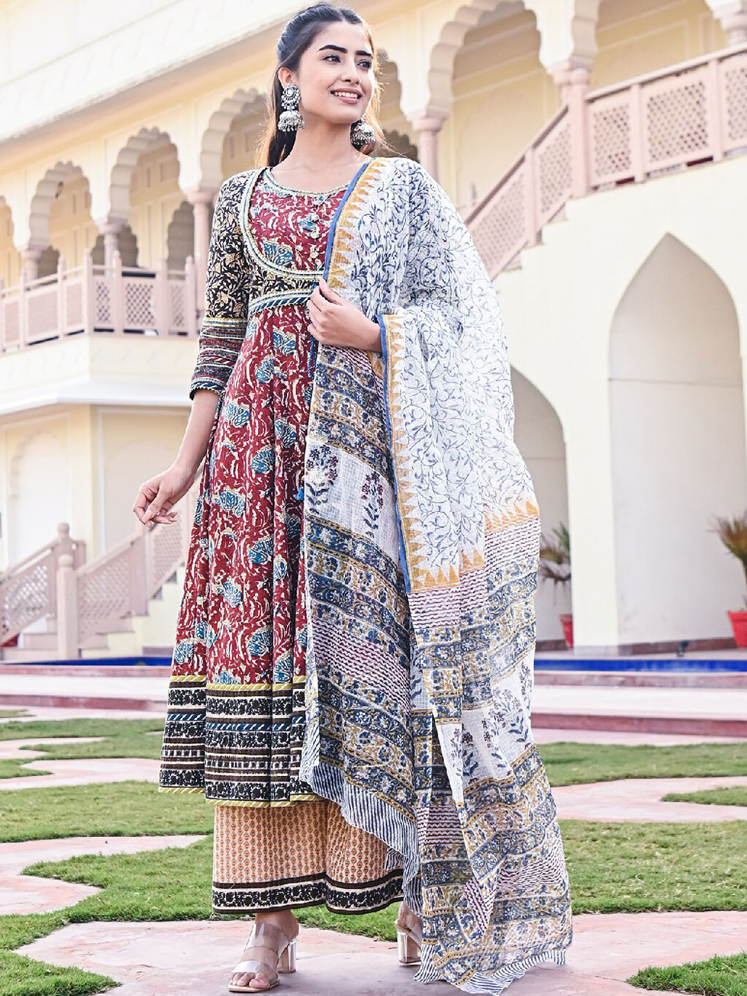 

EverBloom Floral Printed Gotta Patti Sequinned Pure Cotton Kurta with Palazzos & Dupatta, Maroon