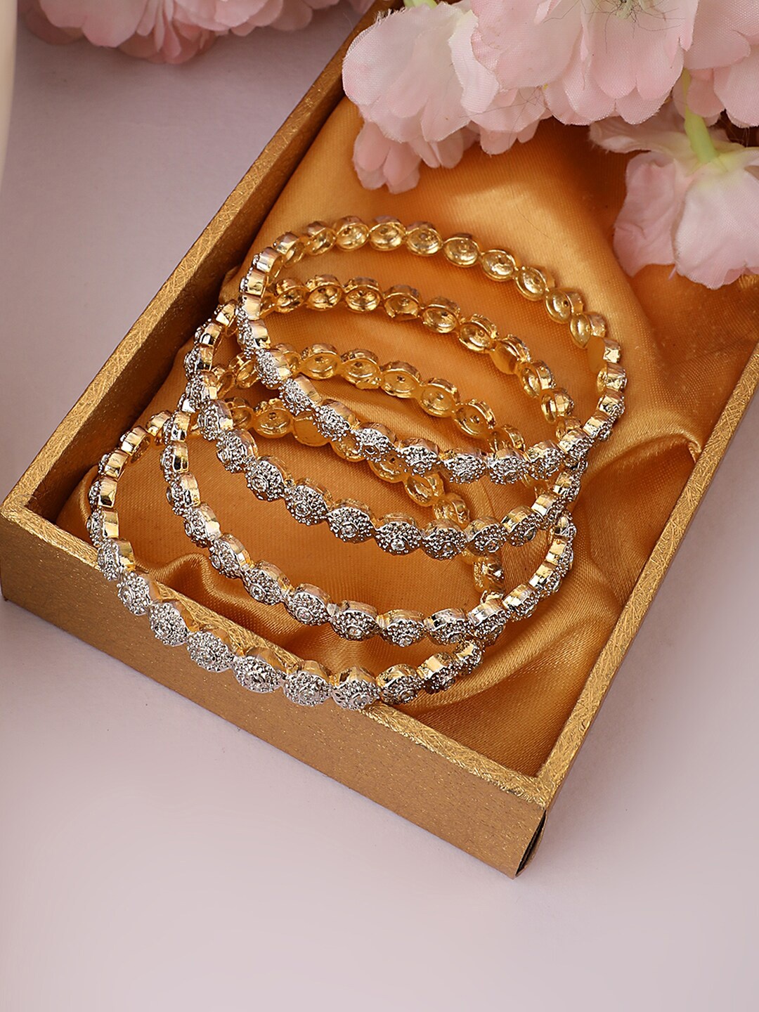 

ANIKAS CREATION Set Of 4 Gold-Plated Stone-Studded Bangles