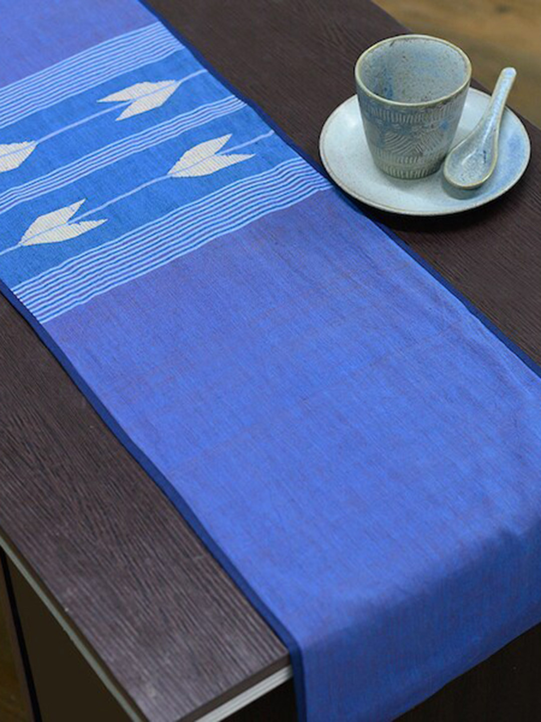 

ArtEastri Blue & White Printed Pure Cotton Runner