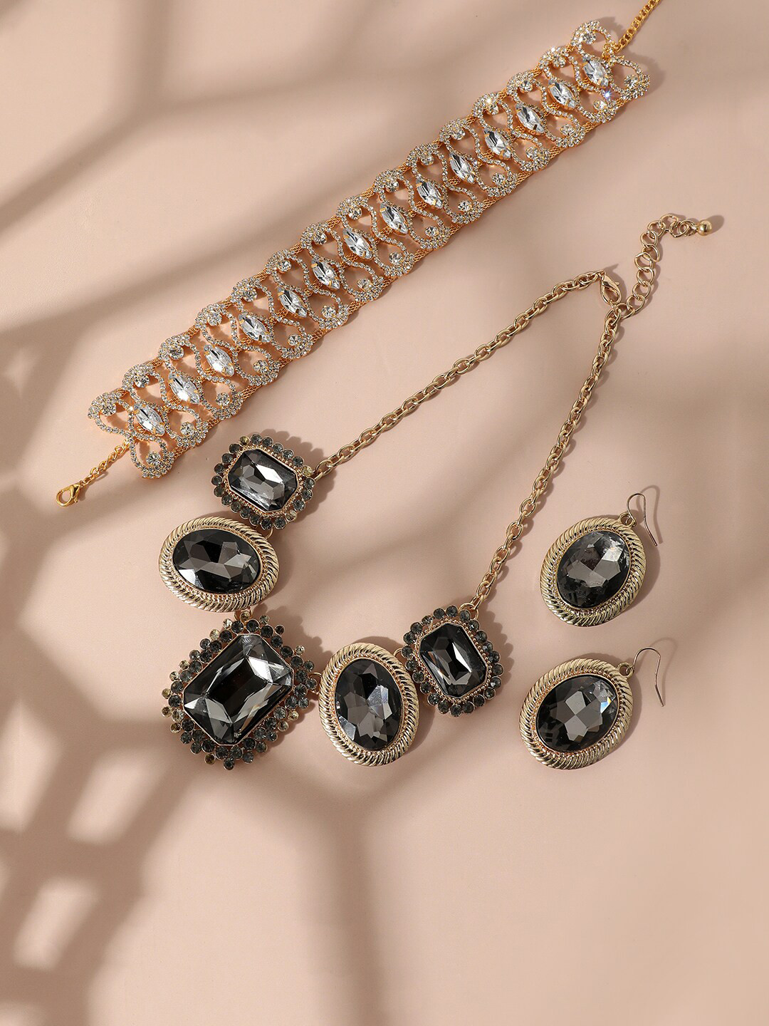 

SOHI Set Of 2 Gold-Plated Necklace