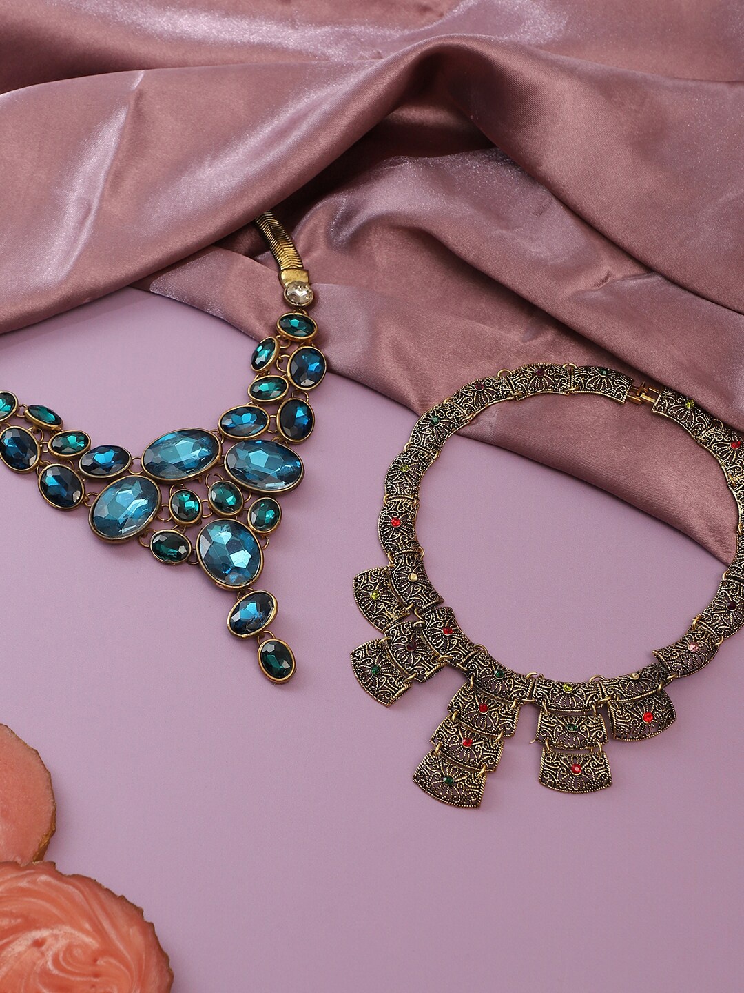 

SOHI Set Of 2 Gold-Plated Necklace