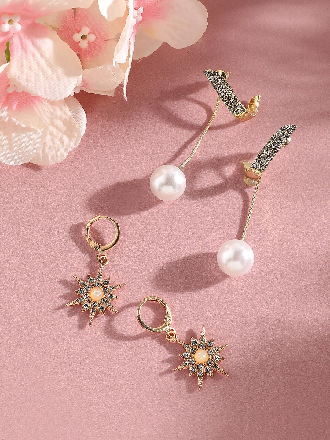 

SOHI Set Of 2 Gold-Plated Contemporary Drop Earrings
