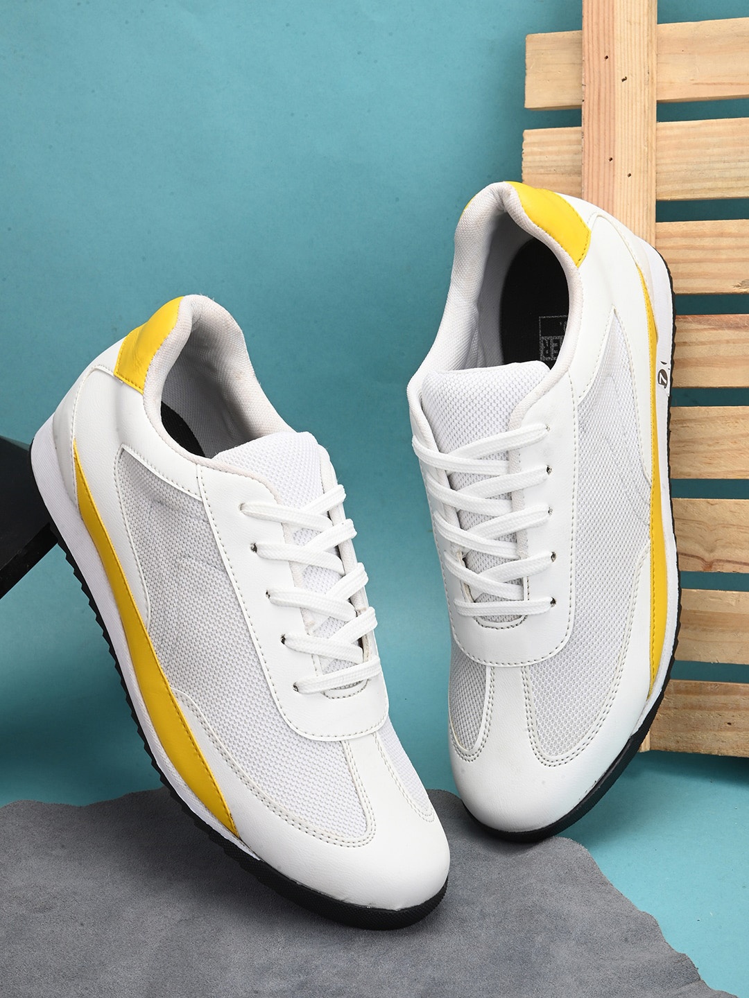 

The Roadster Lifestyle Co. Men White And Yellow Woven Design Sneakers