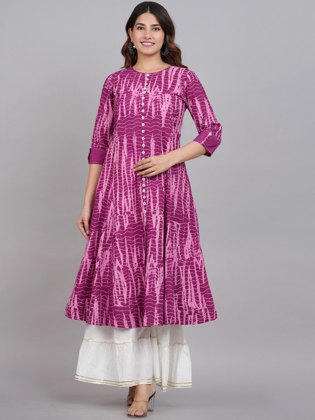 

YASH GALLERY Women Purple Dyed Sequinned Kurta