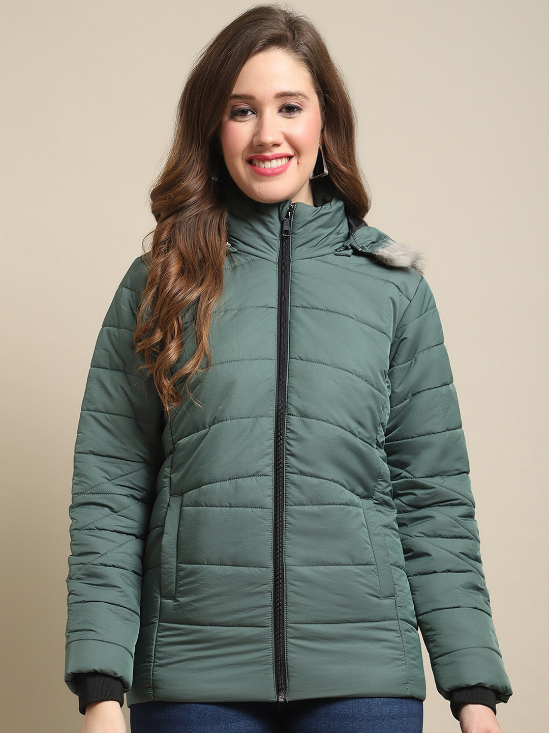 

Cantabil Puffer Hoodded Jacket, Green