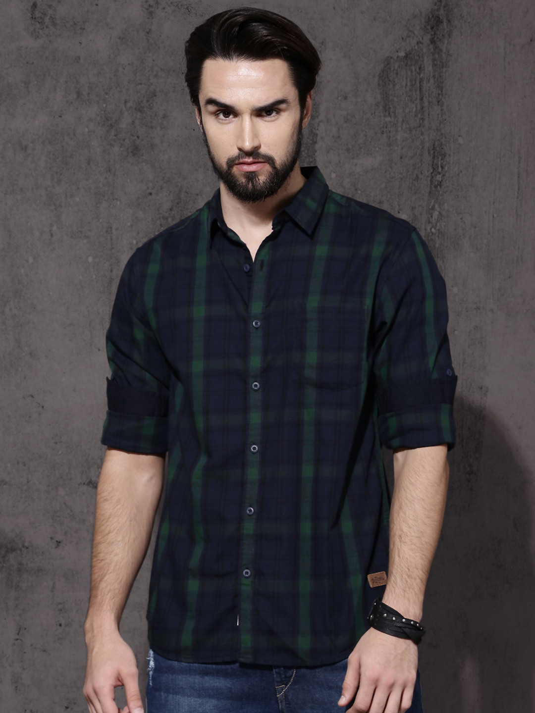 

Roadster Men Navy Blue & Green Checked Casual Shirt