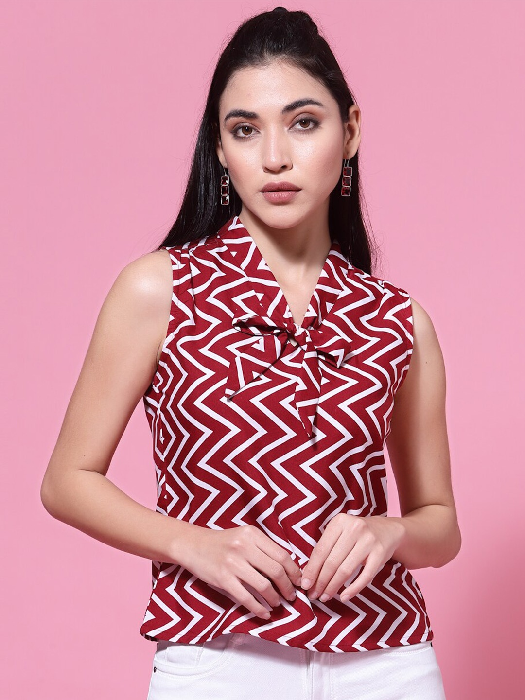 

Oomph Geometric Print Tie-Up Neck Crepe Top, Maroon