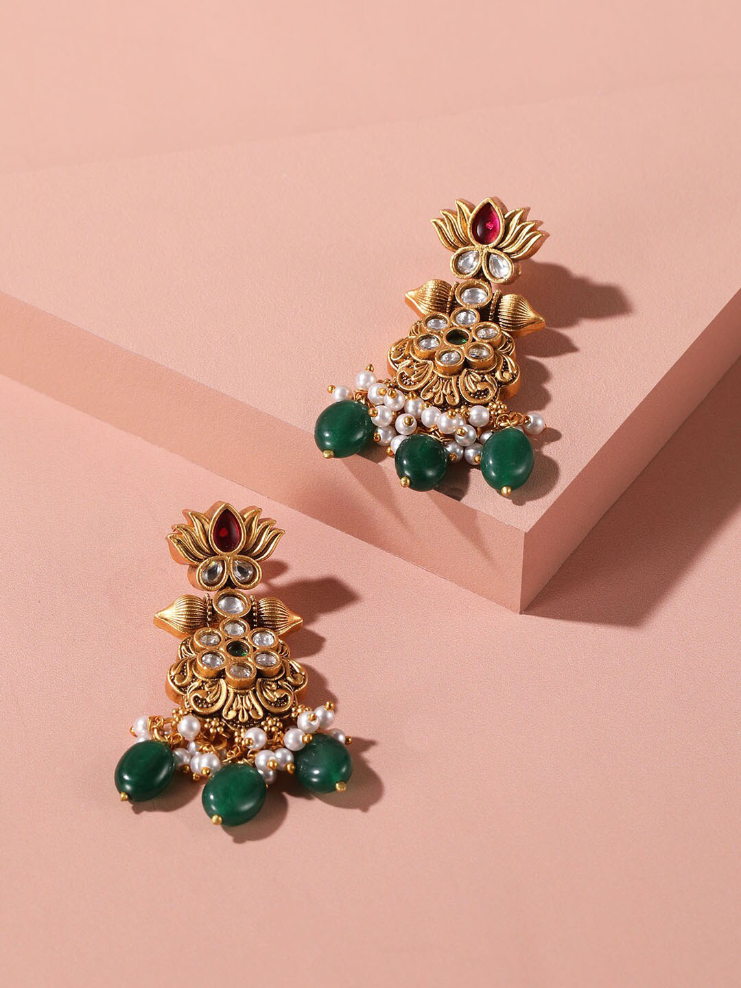 

XPNSV Gold-Plated Contemporary Drop Earrings