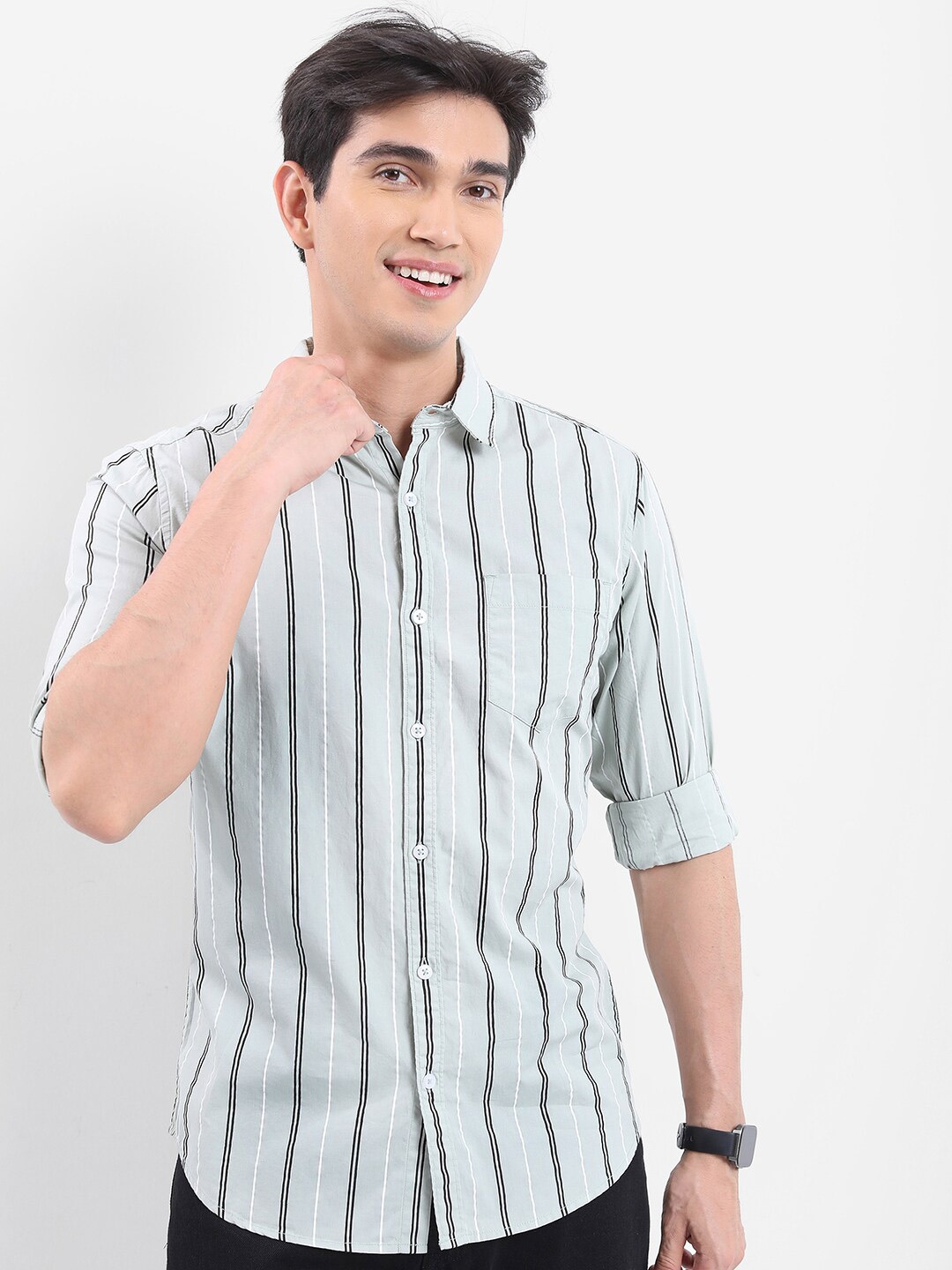 

HIGHLANDER Green & Black Striped Slim Fit Cotton Casual Shirt