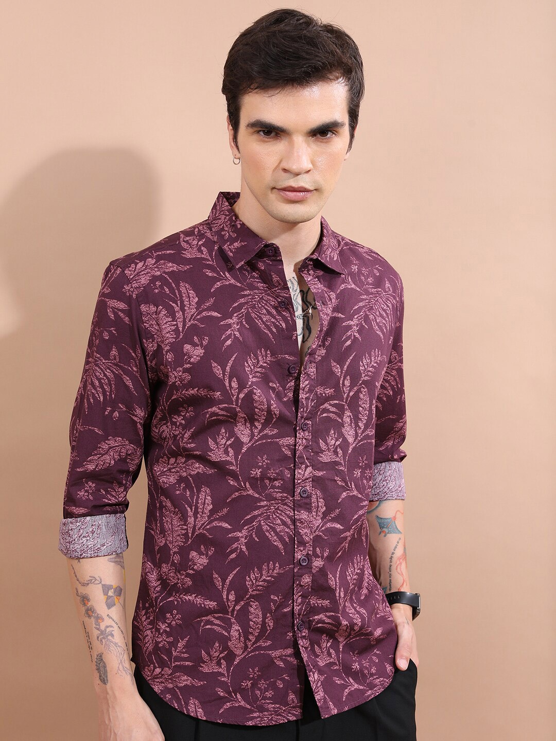 

HIGHLANDER Burgundy Floral Printed Slim Fit Cotton Casual Shirt