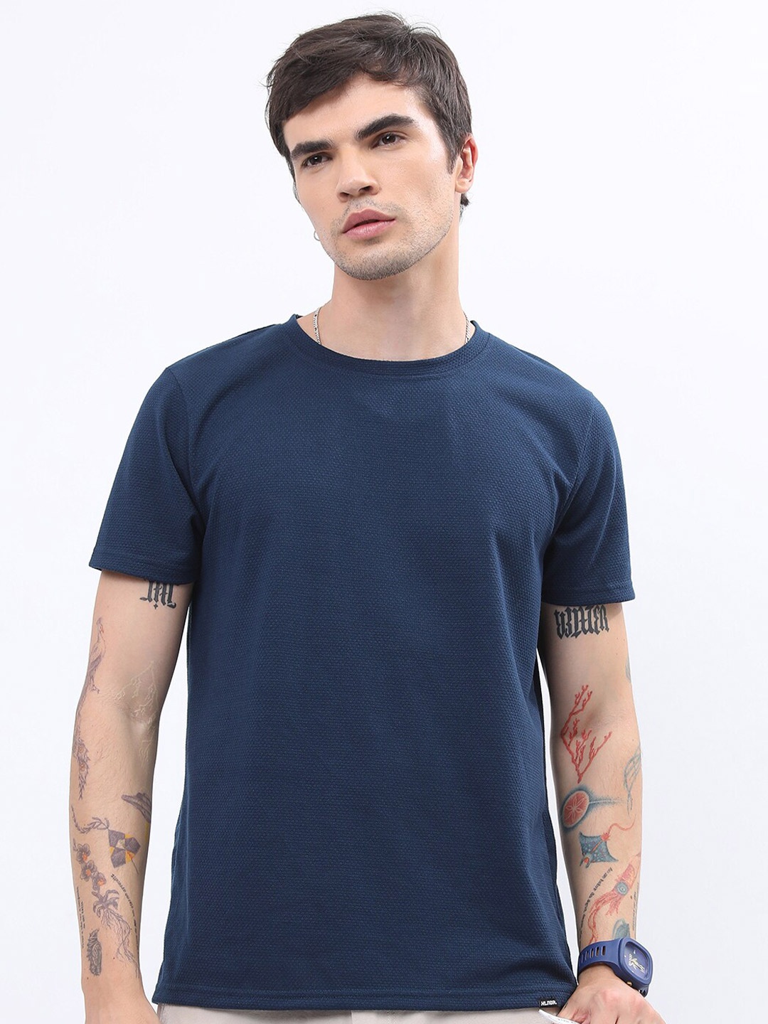

HIGHLANDER Navy Blue Round Neck Slim Fit T-Shirt