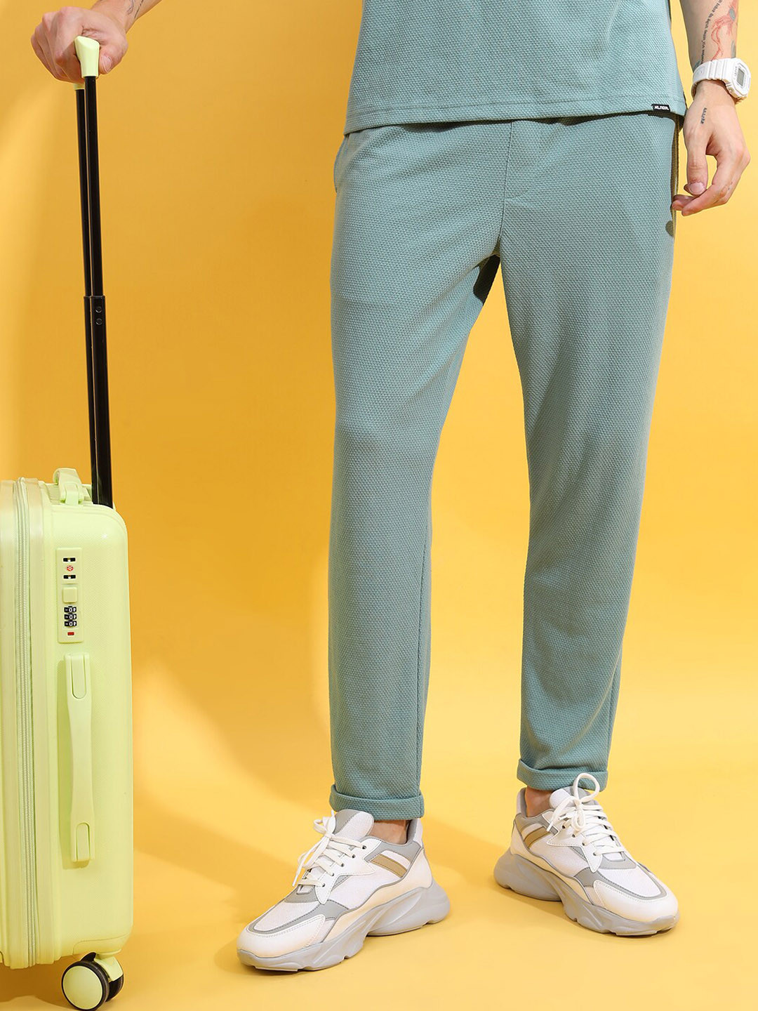 

HIGHLANDER Men Sea Green Self Design Mid-Rise Slim-Fit Track Pants