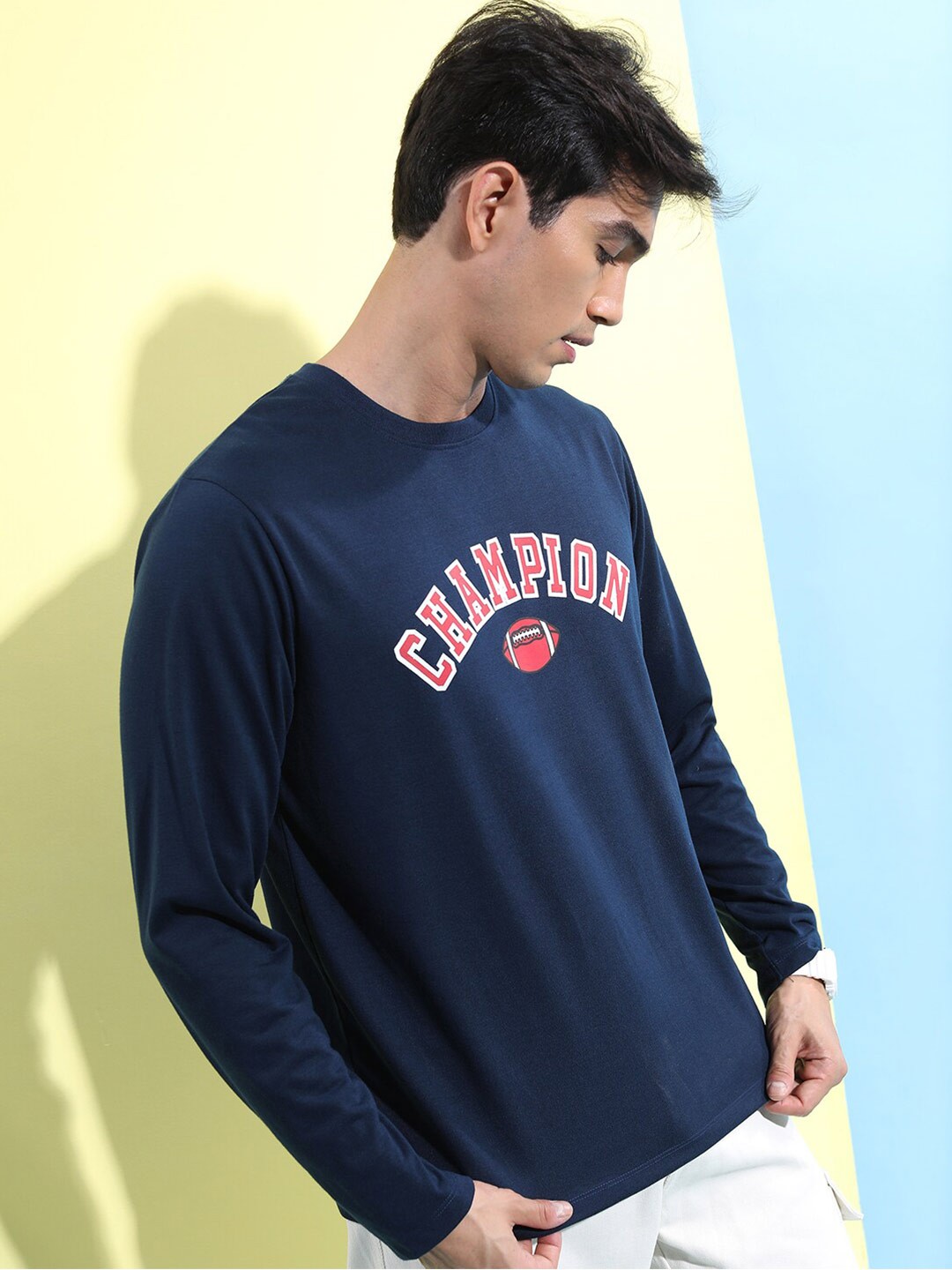 

HIGHLANDER Navy Blue & Red Typography Printed Relaxed Fit T-shirt