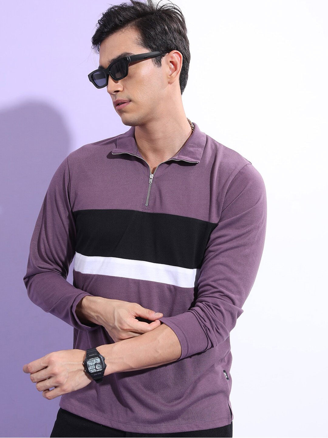 

HIGHLANDER Magenta & Black Colourblocked Polo Collar T-shirt