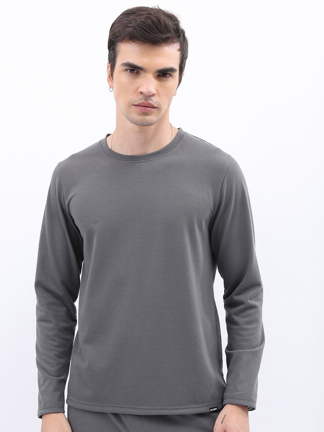 

HIGHLANDER Round Neck Long Sleeves T-shirt, Grey