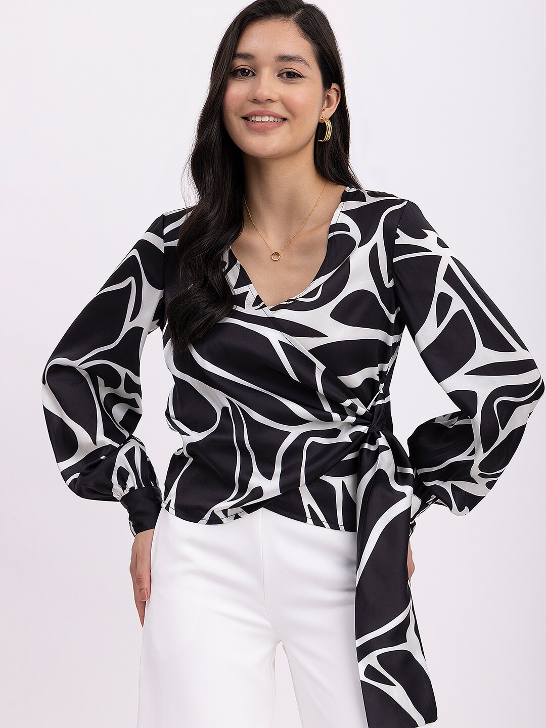 

FableStreet Printed Puff Sleeves Satin Wrap Top, Black