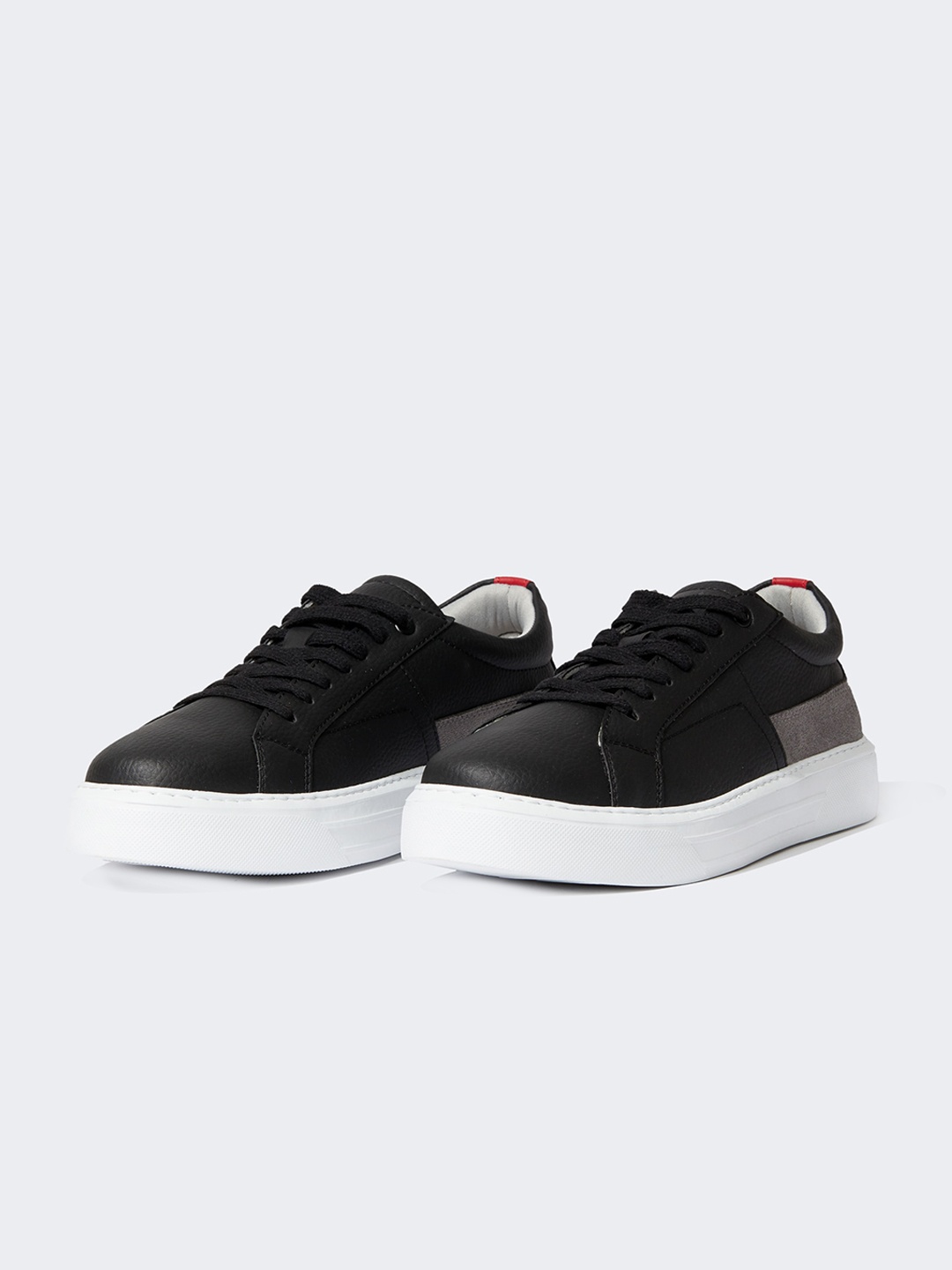 

DeFacto Men PU Casual Sneakers, Black