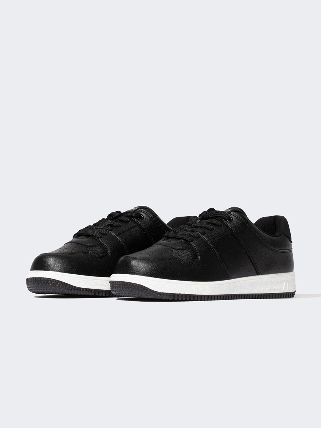 

DeFacto Men Perforations PU Casual Sneakers, Black