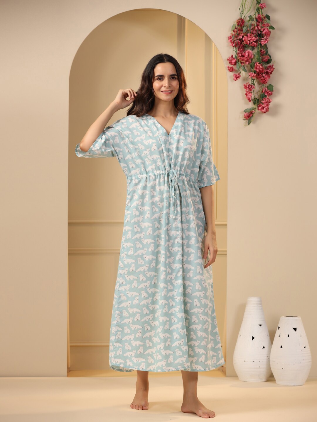 

SANSKRUTIHOMES Turquoise Blue Conversational Printed Pure Cotton Maxi Nightdress