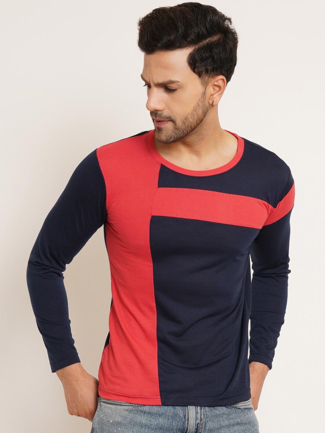 

Kushi Flyer Round Neck Colourblocked Cotton T-shirt, Black