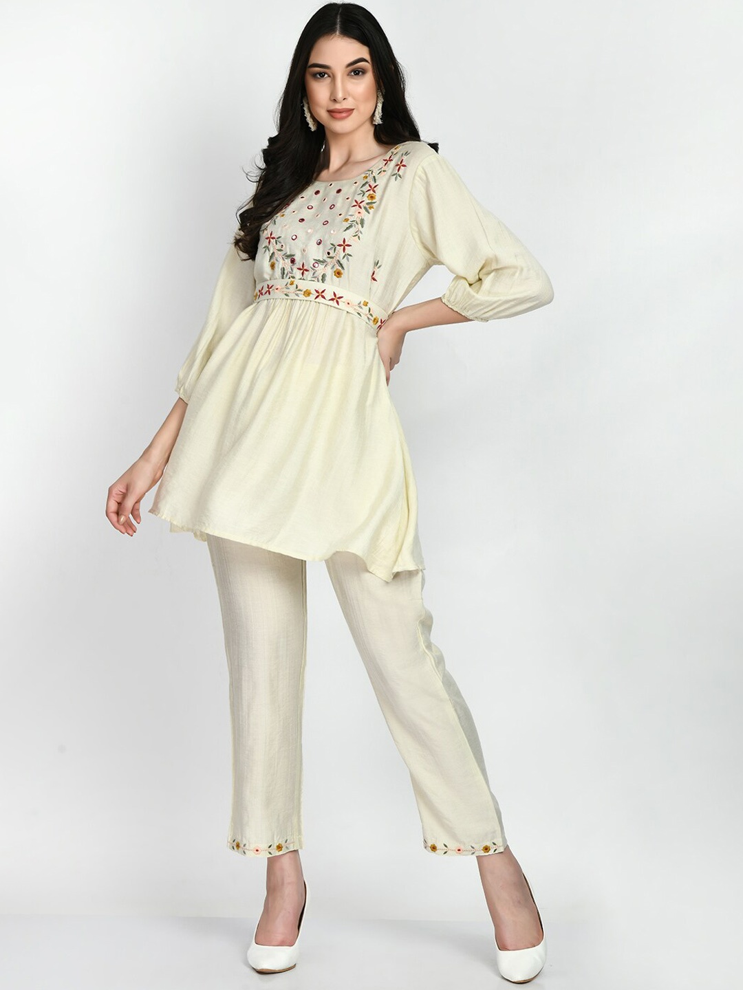 

TBOJ Floral Embroidered A-Line Kurti With Trousers, Cream