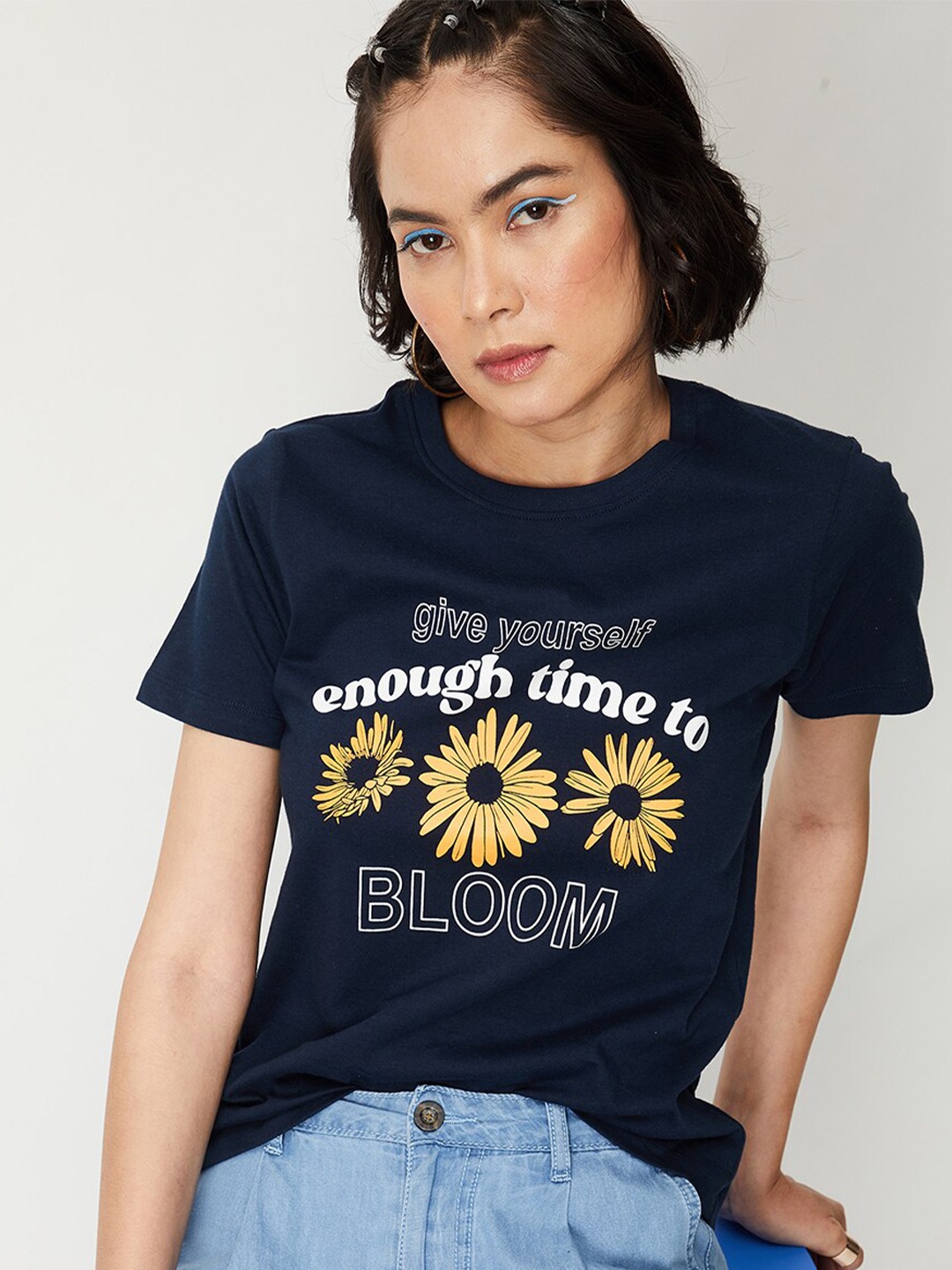 

max Typography Printed Pure Cotton T-shirt, Navy blue