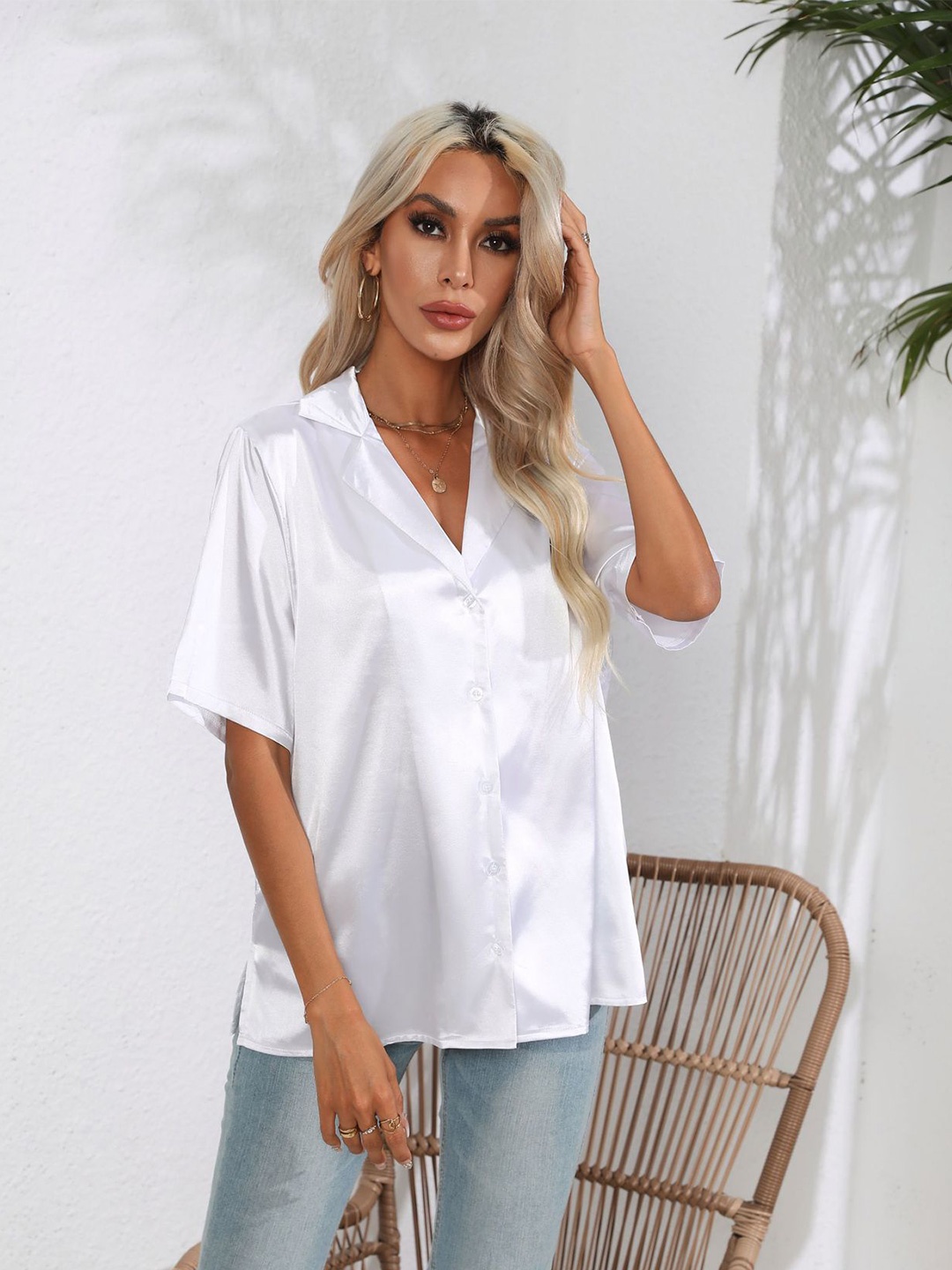 

StyleCast White Lapel Collar Casual Shirt