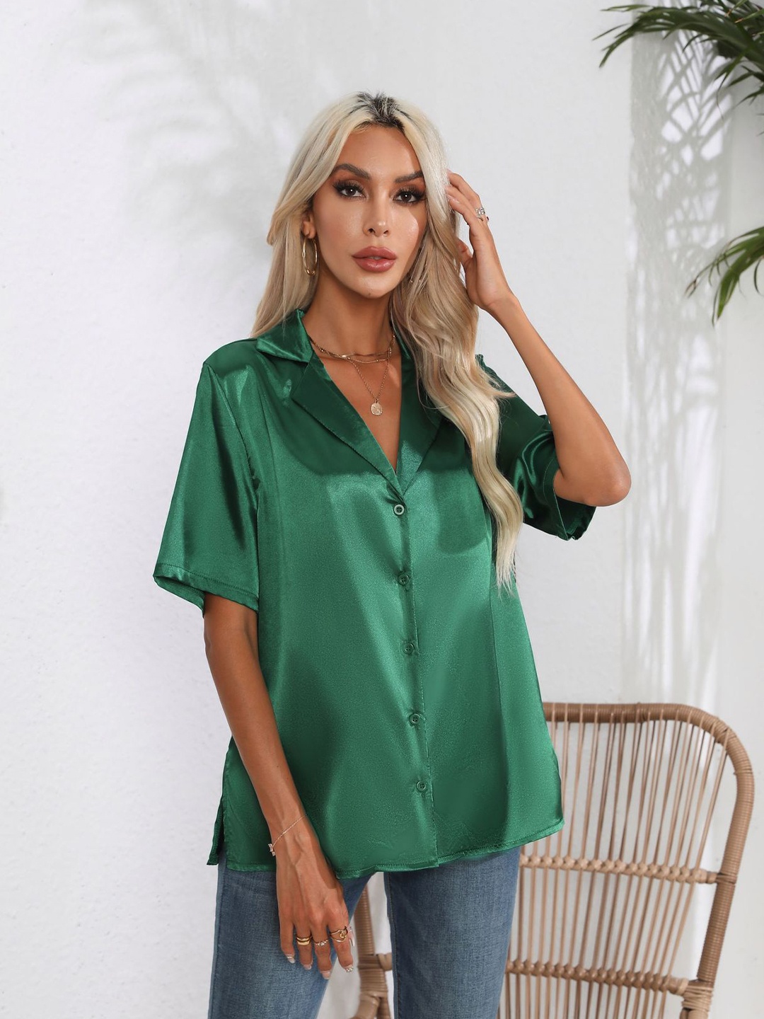 

BoStreet Green Cuban Collar Short Sleeves Satin Shirt