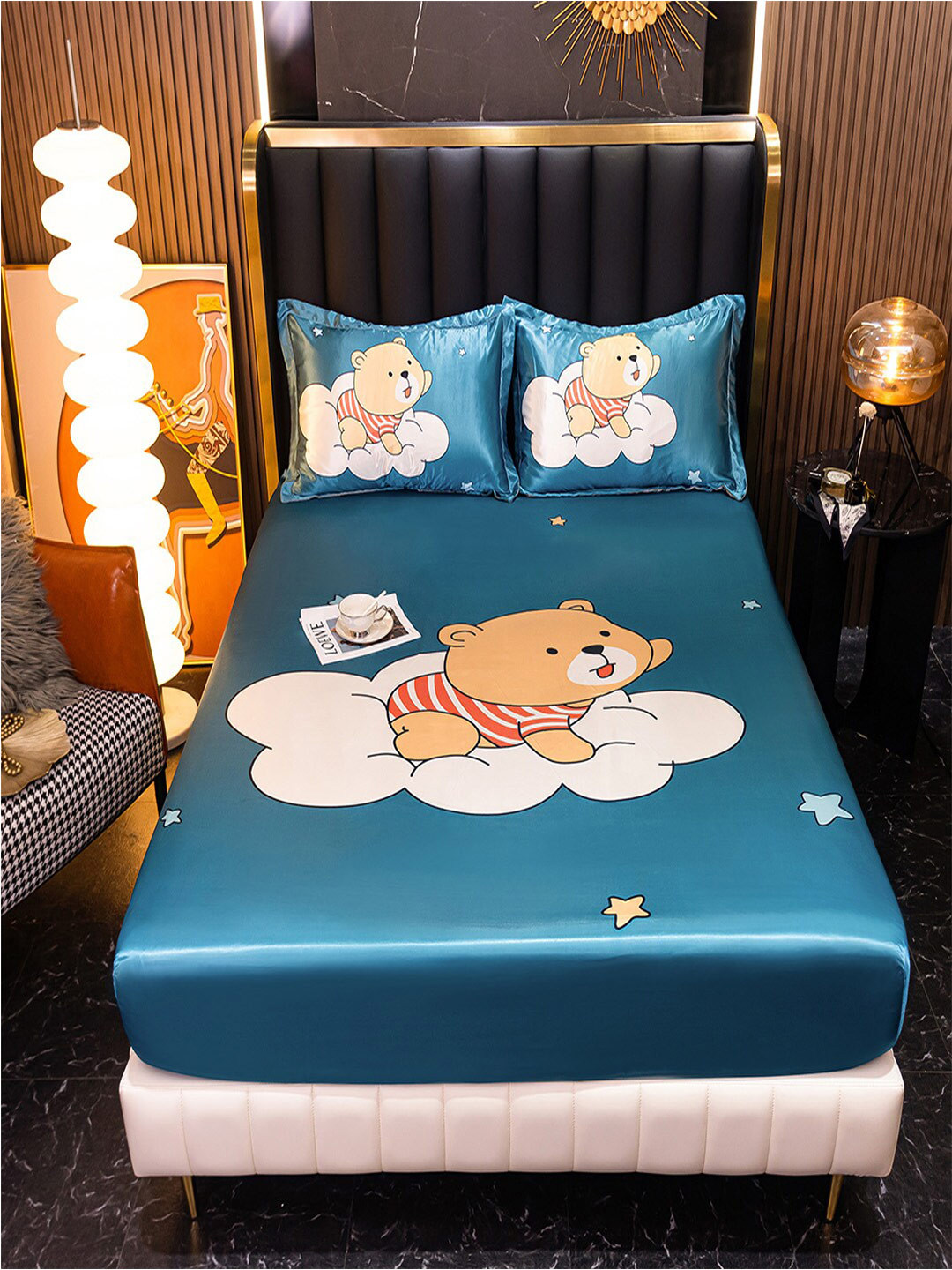 

JC HOME Blue & White Conversational Fitted 160 TC King Bedsheet With 2 Pillow Covers