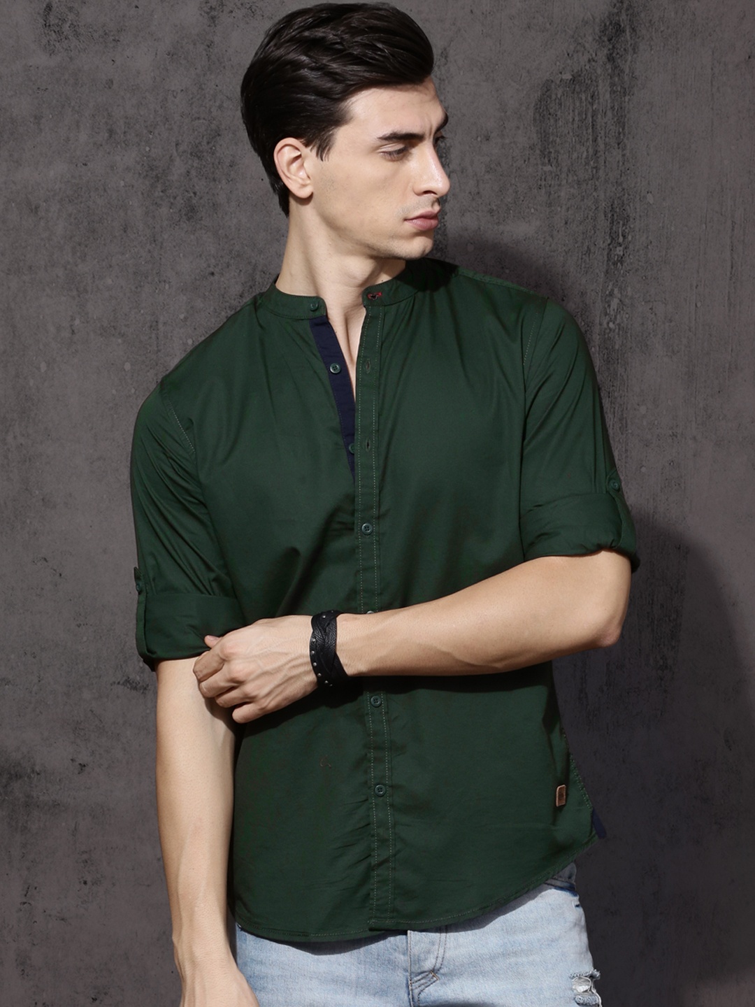 

Roadster Men Green Casual Shirt