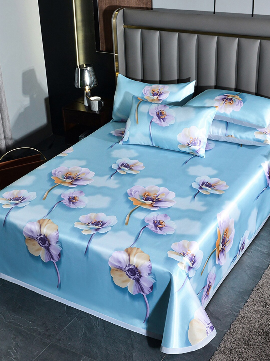 

JC Collection Blue & Purple Floral 150 TC Queen Bedsheet With 2 Pillow Covers