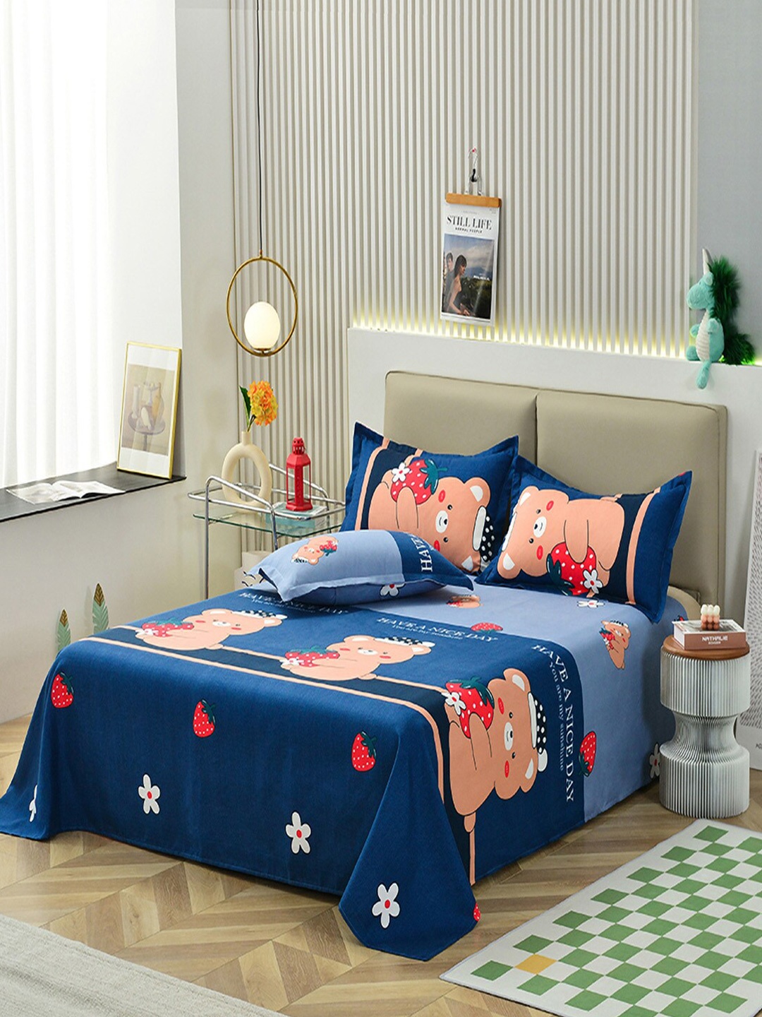 

JC HOME Blue & Peach-Coloured Printed 140 TC Queen Bedsheet With 2 Pillow Covers