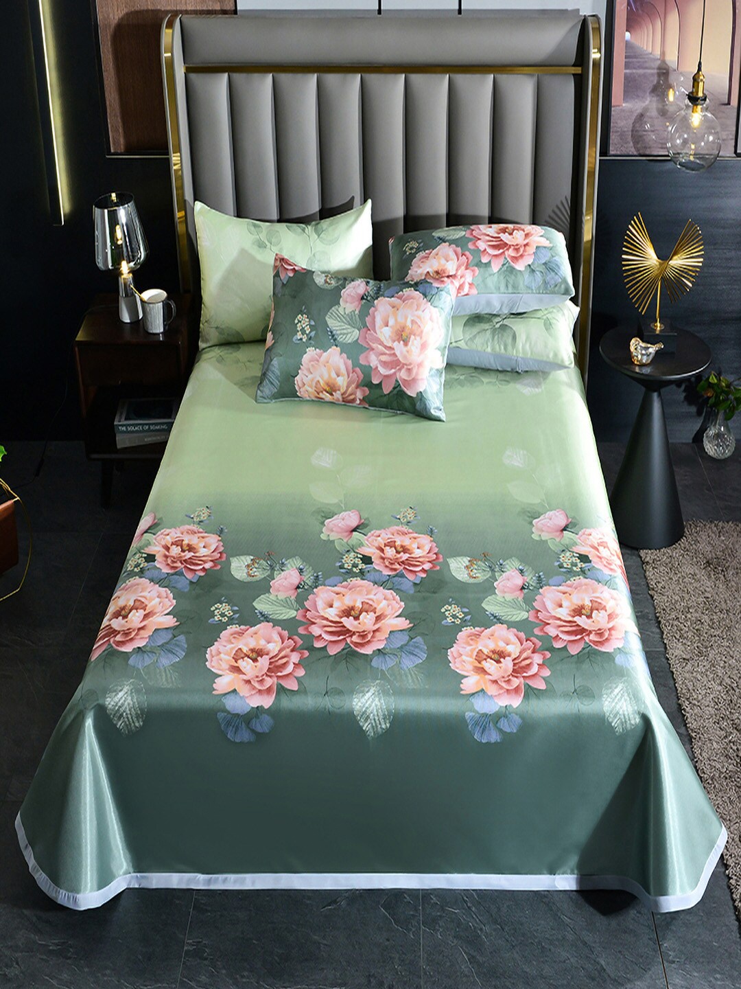 

JC HOME Green & Pink Printed 150 TC King Bedsheet & 2 Pillow Covers