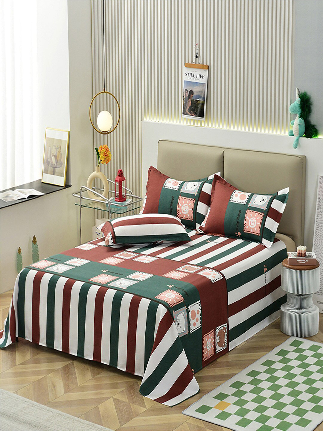 

JC Collection Brown & Green Geometric 140 TC King Bedsheet With 2 Pillow Covers
