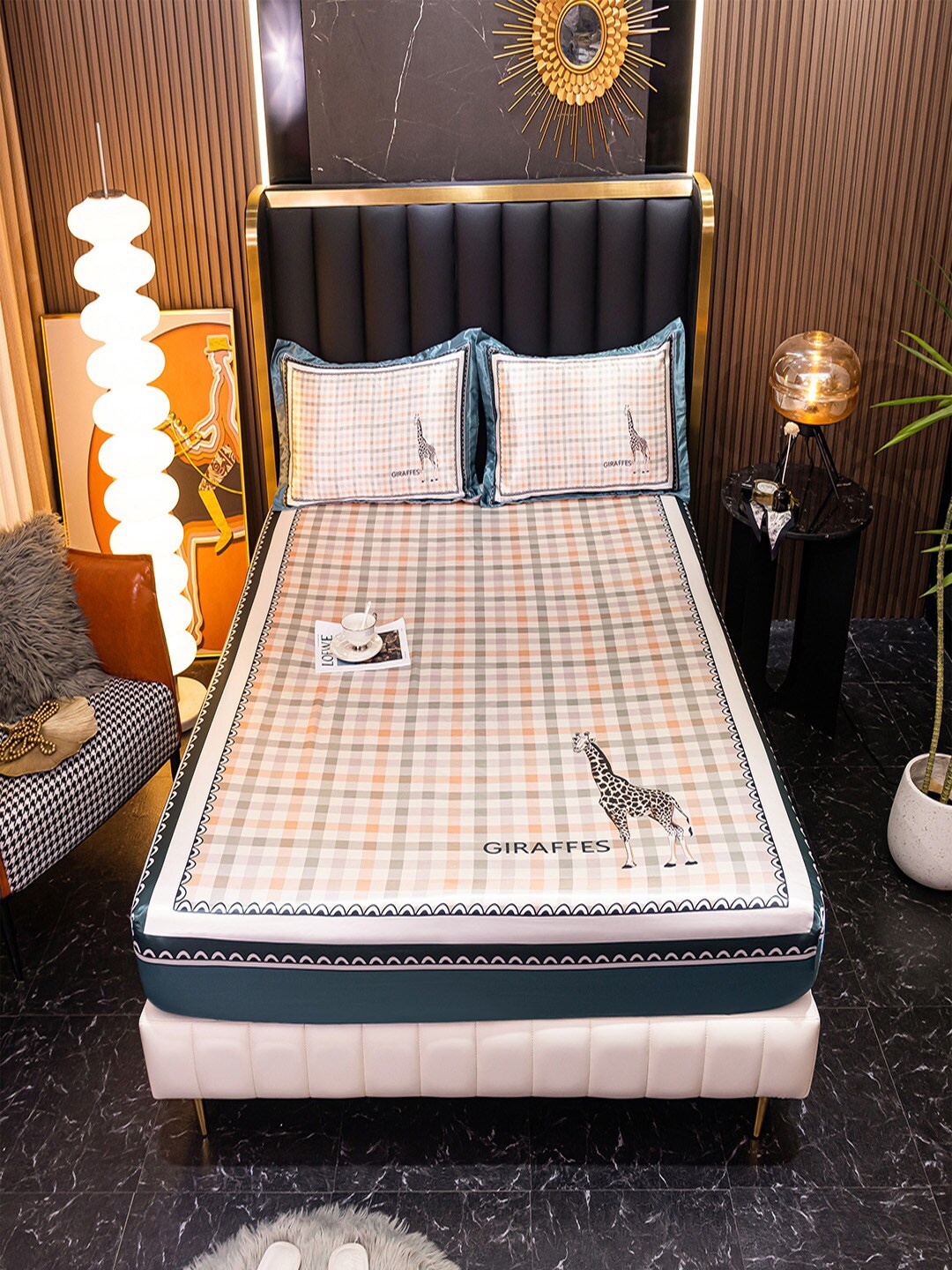 

JC Collection Pink & Green Conversational 160 TC King Bedsheet With 2 Pillow Covers