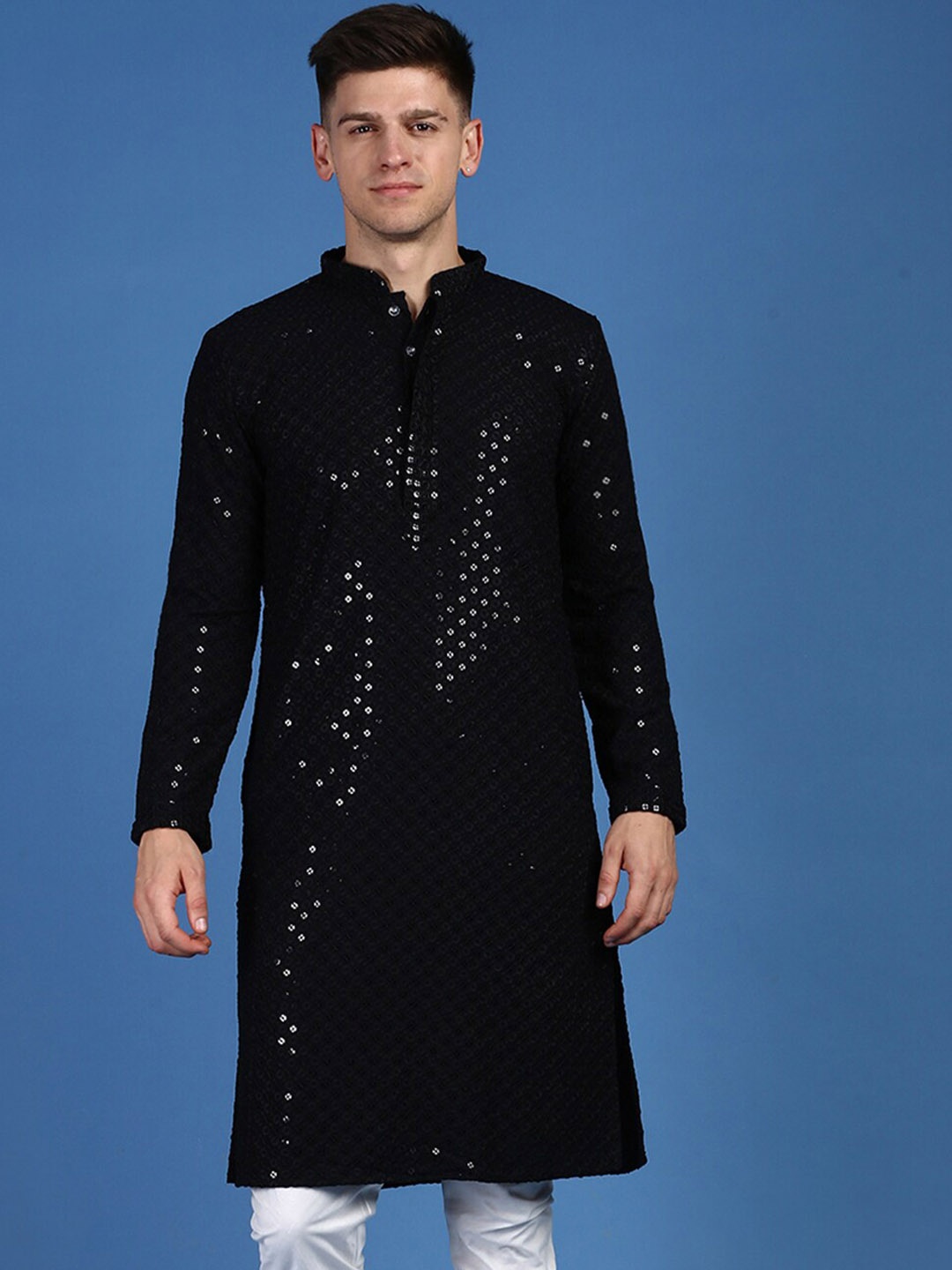 

Sanwara Floral Sequins Chikankari Embroidered Cotton Kurta, Black