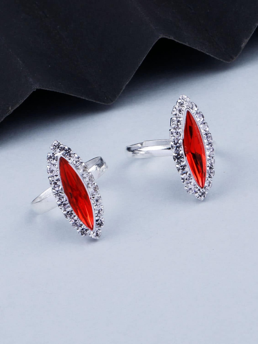 

Silver Shine Set Of 2 Oxidised Silver-Plated Stone-Studded Toe Rings