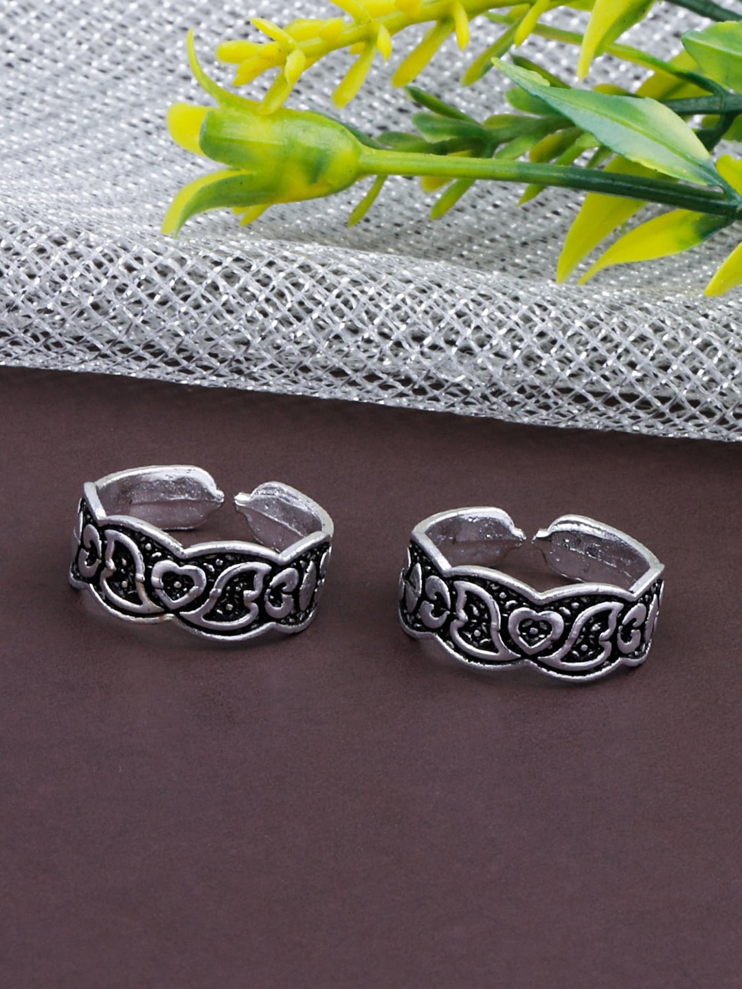 

Silver Shine Set Of 2 Oxidised Silver-Plated Toe Rings