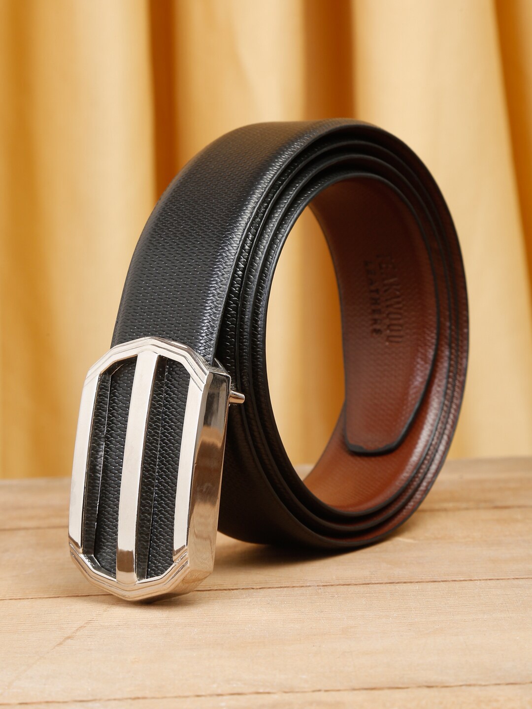 

Teakwood Leathers Men Leather Push Pin Belt, Black