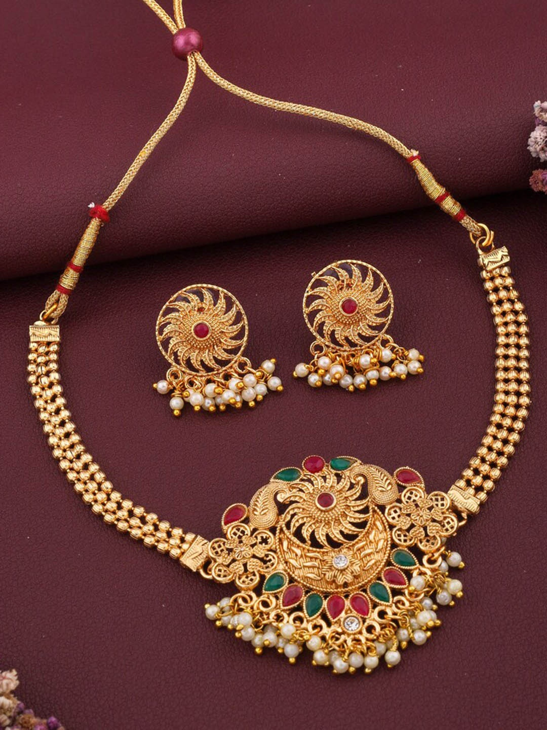 

ROFARWORD Gold-Plated Stone-Studded & Pearl Beaded Jewellery Set